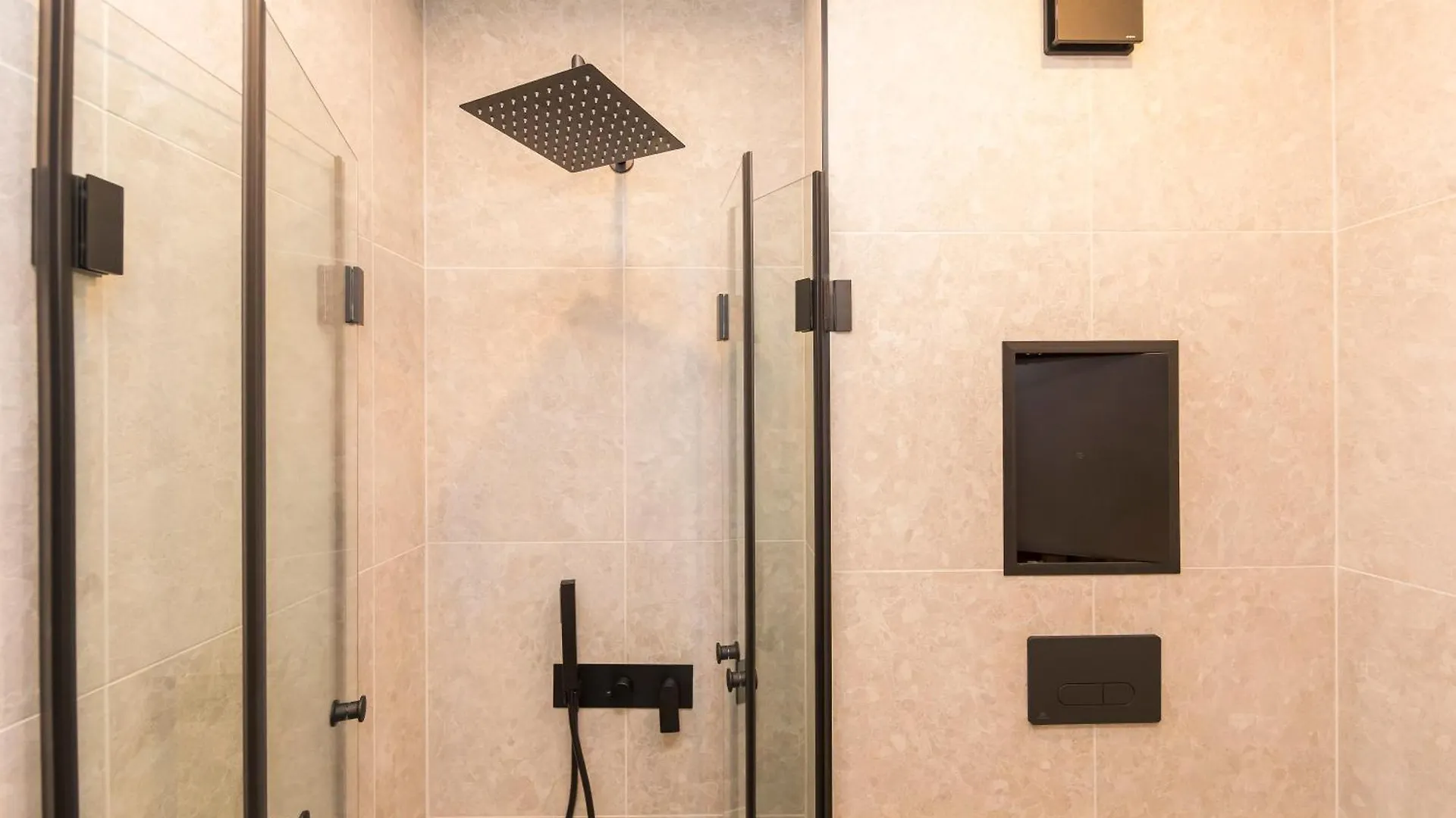 Eleve Residences - Obsidian Studios Sofya